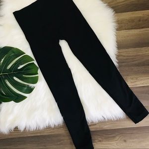 SPANX black leggings size medium